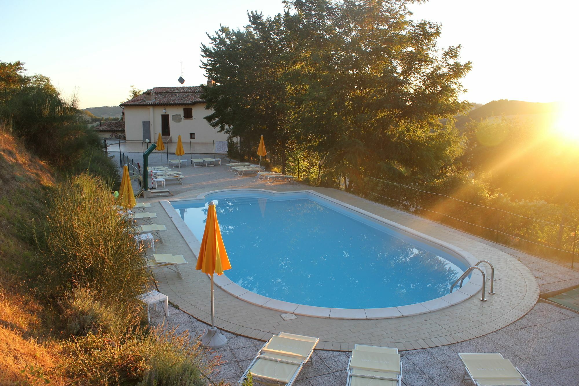 Agriturismo La Valle Del Vento Urbino Eksteriør billede